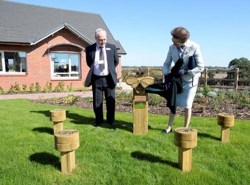 HRH Princess Royal Keyte Gardens unveiling sculpture